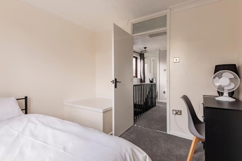 House On Cul De Sac Apartment Lakenheath Luaran gambar