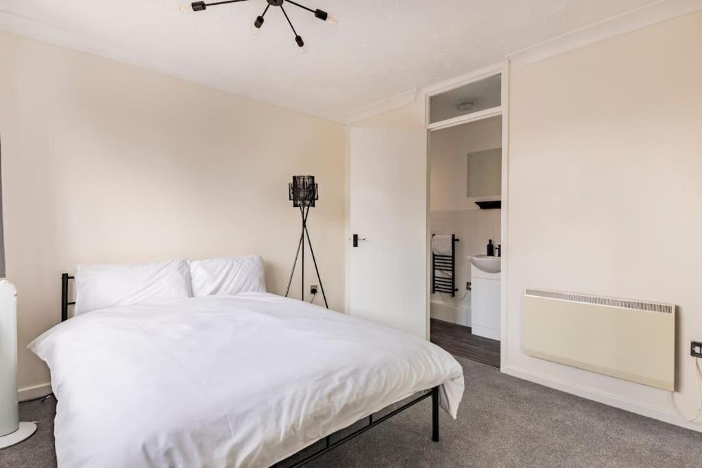 House On Cul De Sac Apartment Lakenheath Luaran gambar