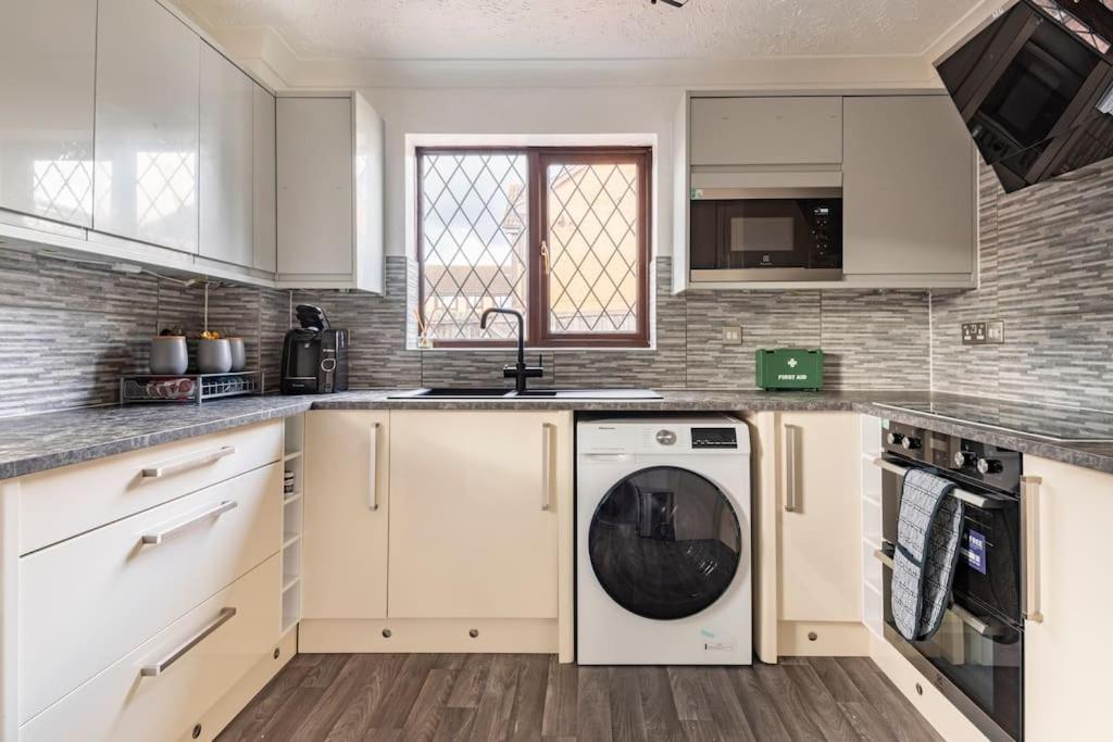 House On Cul De Sac Apartment Lakenheath Luaran gambar